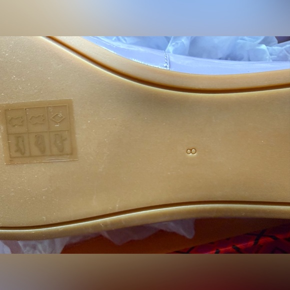 Tory Burch Lilac Flats with Silver Logo 8 - Picture 14 of 14